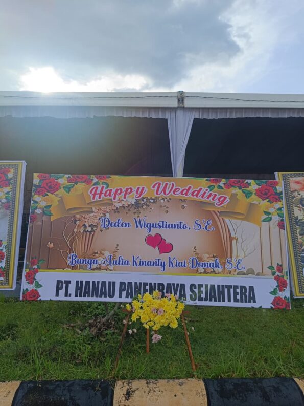 Karangan Bunga Duka Palangkaraya King Florist untuk Menyampaikan Belasungkawa